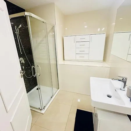 Apartment Cozy Design Right Next To Wenceslas Square Prag
