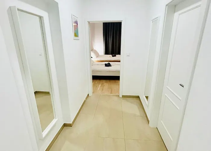 Cozy Design Right Next To Wenceslas Square * Praga
