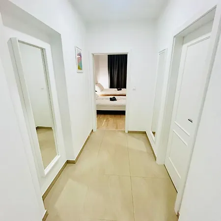 Cozy Design Right Next To Wenceslas Square * براغ